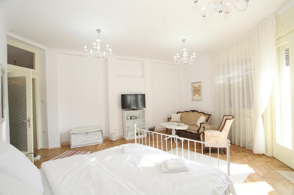 White Opera By Nux Apartment Cluj-Napoca Exterior photo